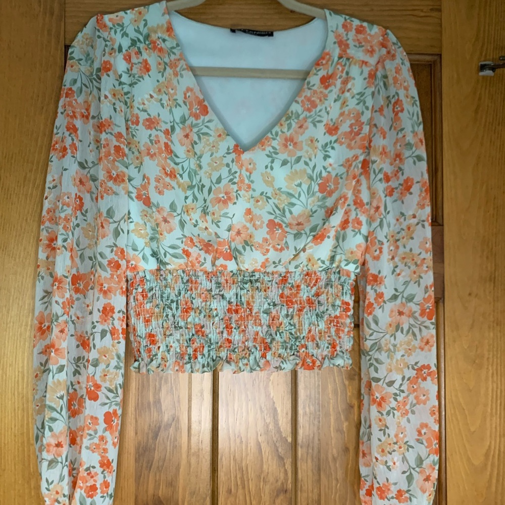 Kittenish Floral V-Neck Blouse in Orange and Green